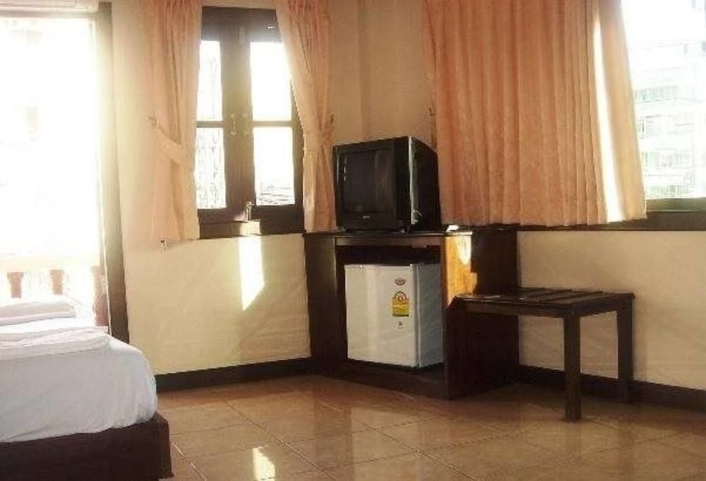 Hotel Sea Princess Patong Экстерьер фото